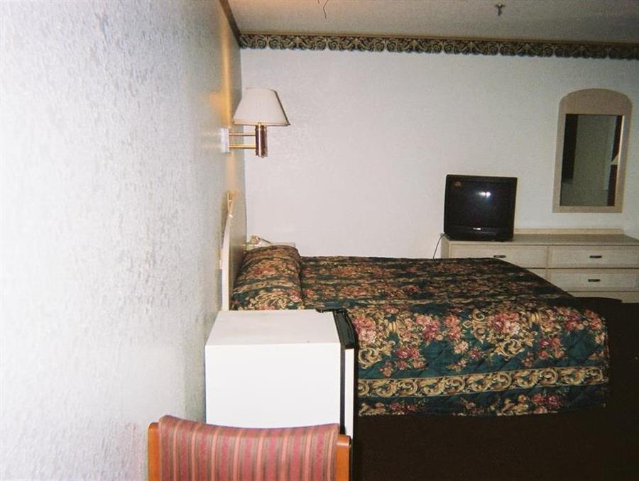 Budget Inn Wentzville Kültér fotó